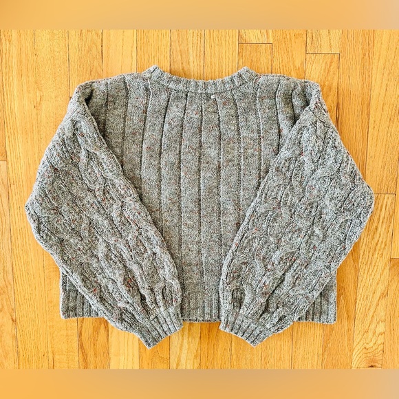 Jessica Simpson green cable knit cropped sweater size XS - Picture 2 of 6